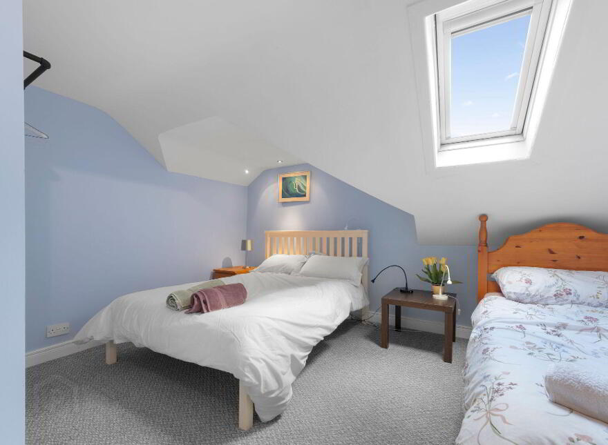 33 Central Avenue, Portstewart, BT55 7BS