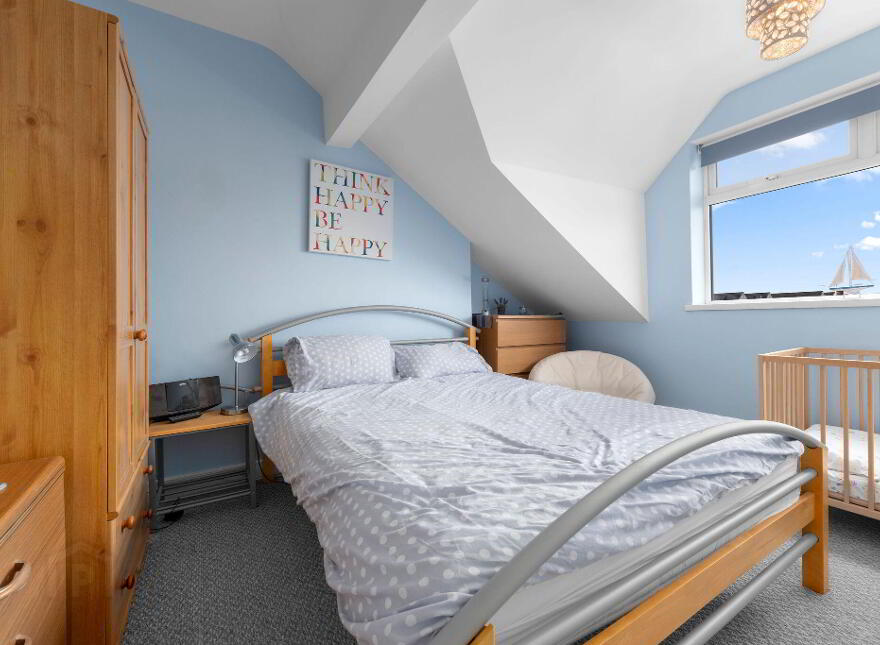 33 Central Avenue, Portstewart, BT55 7BS