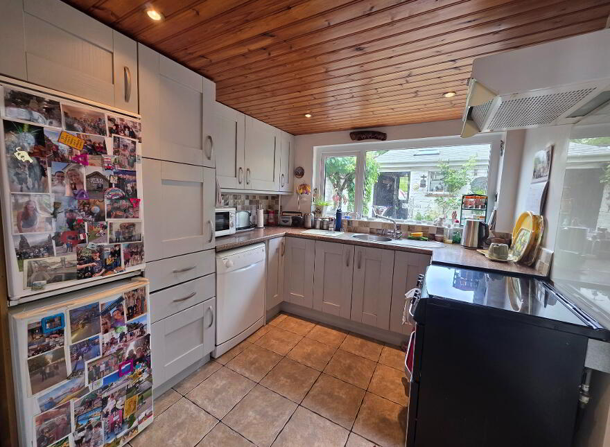 26 Quay Road, Ballycastle, BT54 6BH