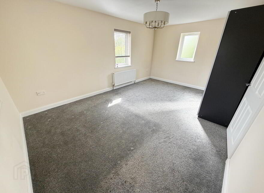 28 Cambridge Park, Coleraine, BT52 2QT