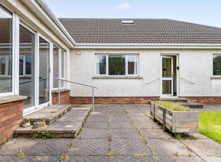 8 Knockancor Drive, Portstewart, BT55 7SP