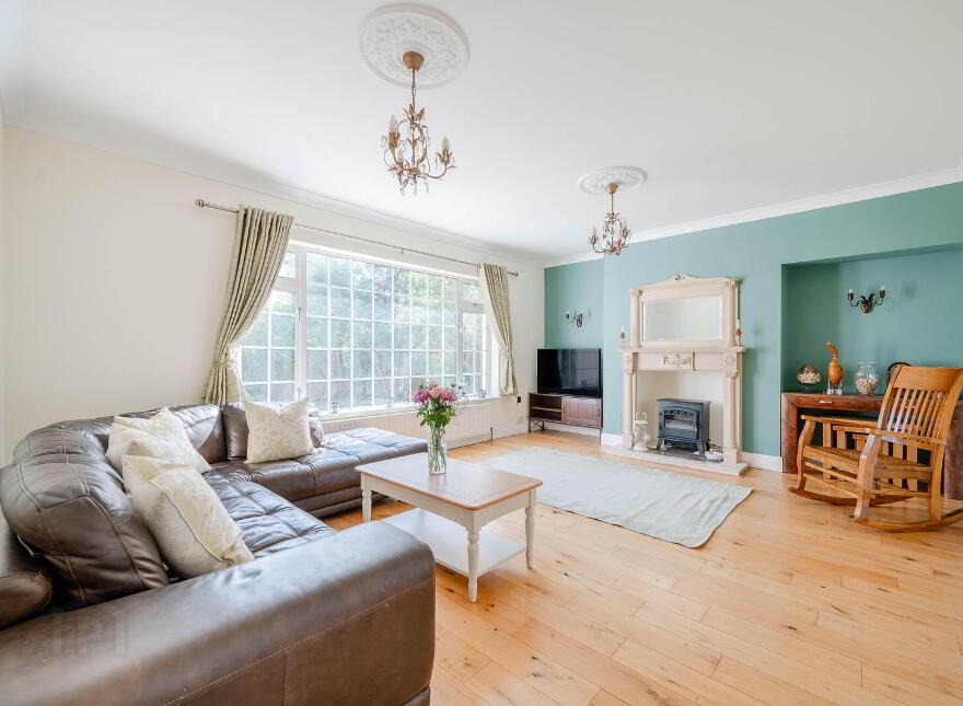 5 Knightsbridge Court, Bangor, BT19 6SD