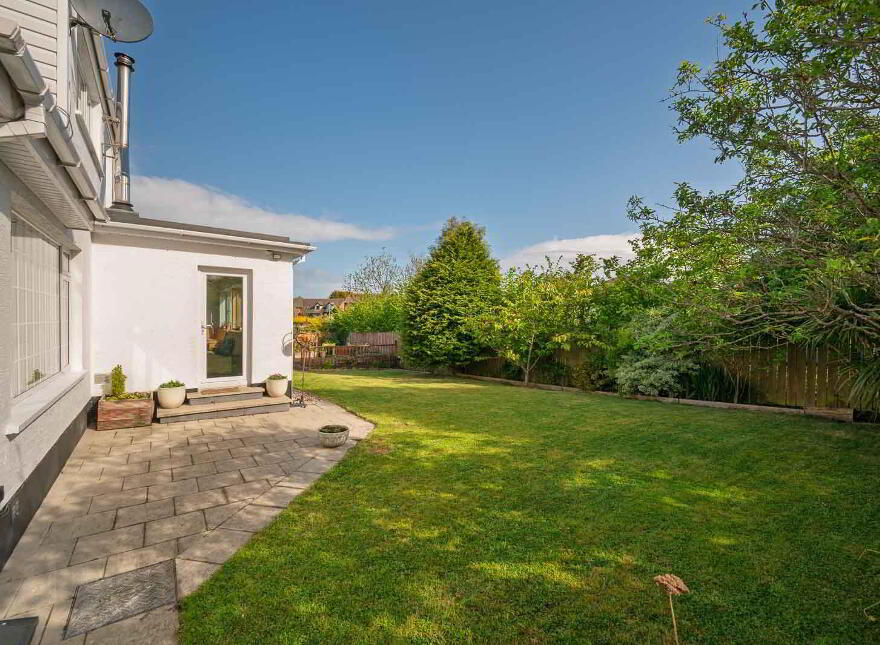 5 Knightsbridge Court, Bangor, BT19 6SD