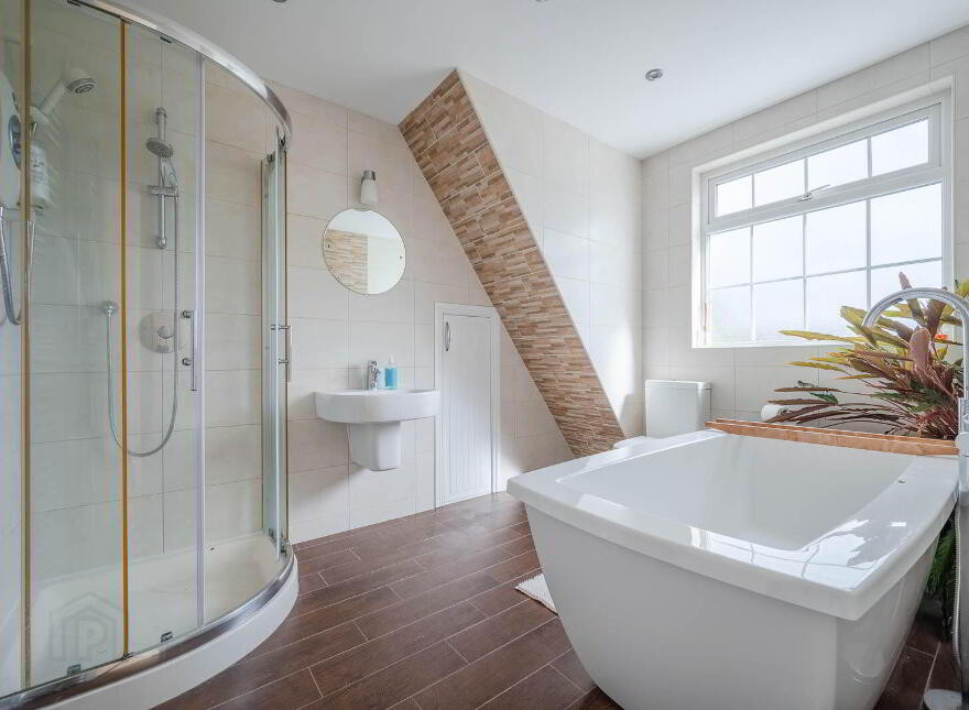 5 Knightsbridge Court, Bangor, BT19 6SD