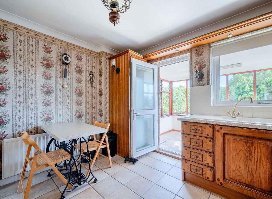 16 Cotswold Drive, Bangor, BT20 4SF