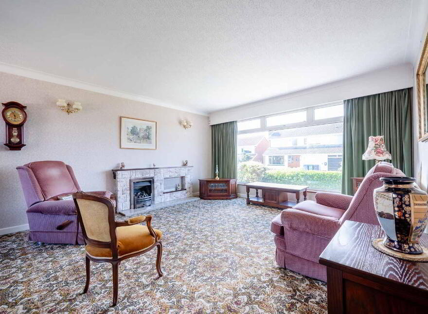 16 Cotswold Drive, Bangor, BT20 4SF