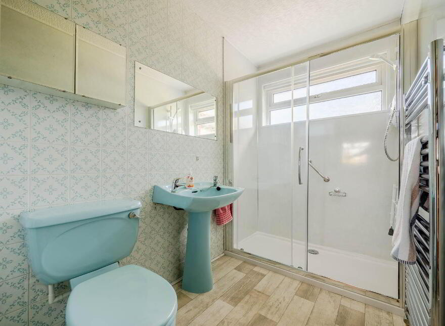 16 Cotswold Drive, Bangor, BT20 4SF