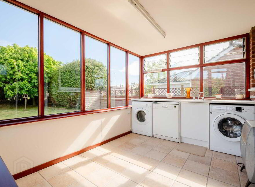 16 Cotswold Drive, Bangor, BT20 4SF
