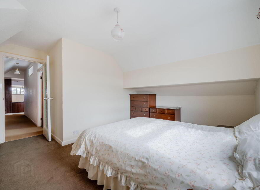 16 Cotswold Drive, Bangor, BT20 4SF