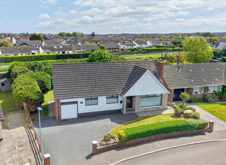 16 Cotswold Drive, Bangor, BT20 4SF