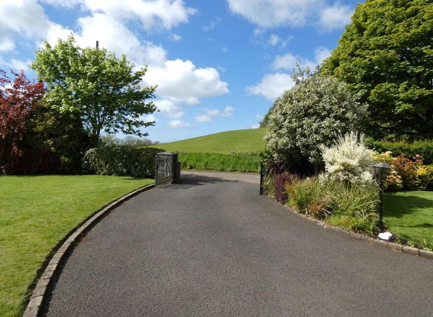 Hillcroft Lodge, 32 Knockaholet Road, Dunloy, Ballymena, BT44 9BE