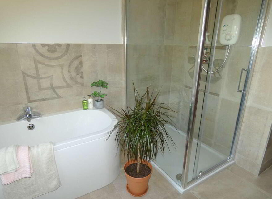 Hillcroft Lodge, 32 Knockaholet Road, Dunloy, Ballymena, BT44 9BE
