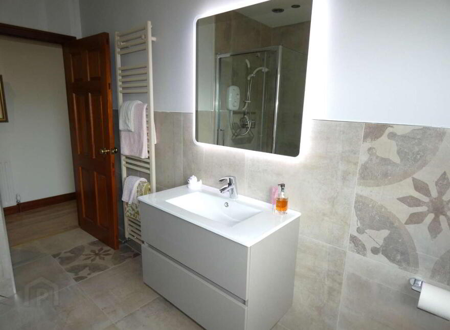 Hillcroft Lodge, 32 Knockaholet Road, Dunloy, Ballymena, BT44 9BE