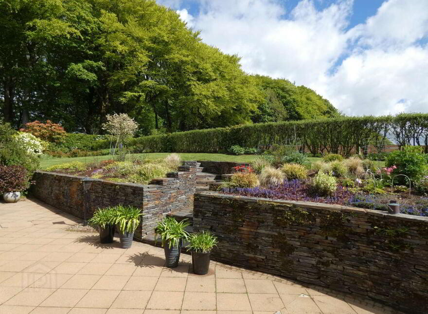 Hillcroft Lodge, 32 Knockaholet Road, Dunloy, Ballymena, BT44 9BE