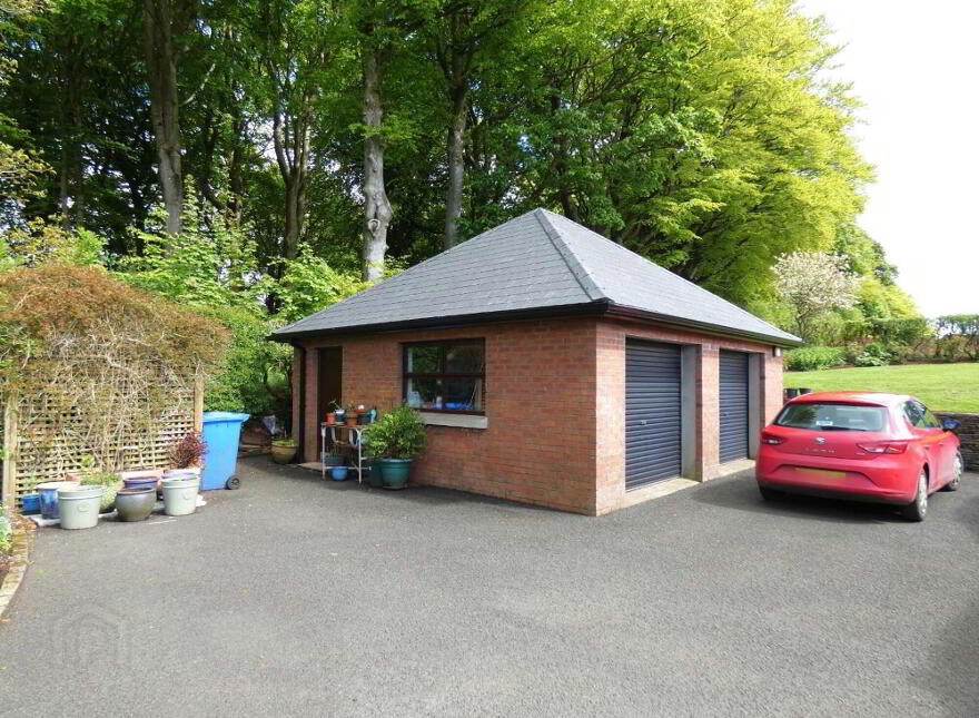 Hillcroft Lodge, 32 Knockaholet Road, Dunloy, Ballymena, BT44 9BE