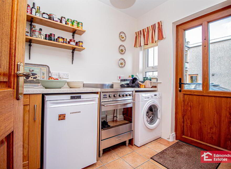 16 Dreen Road, Cullybackey, Ballymena, BT42 1EB