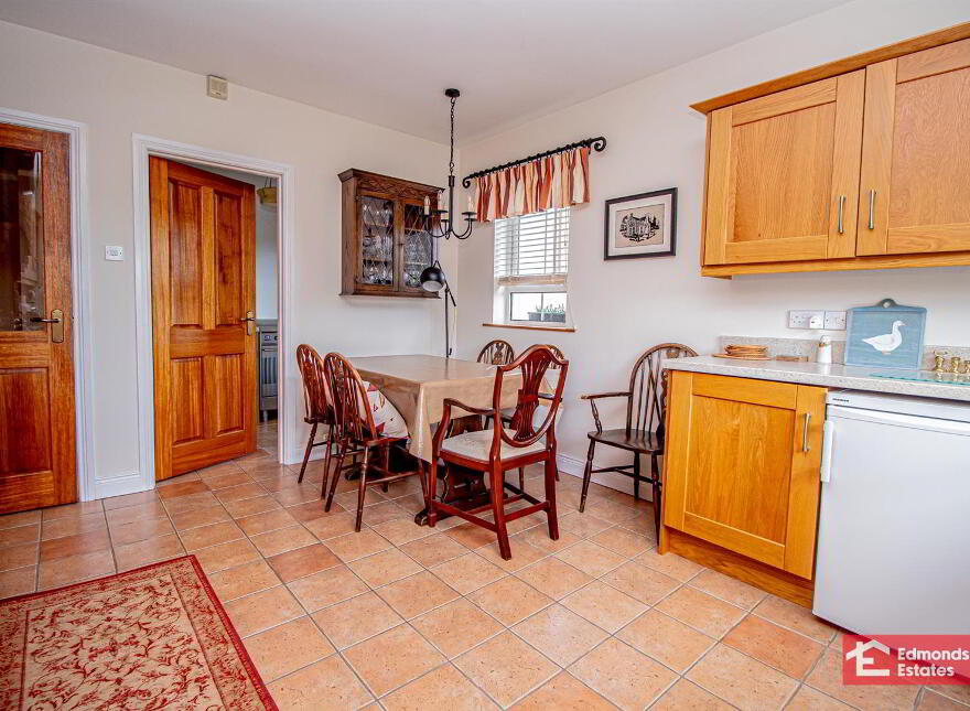 16 Dreen Road, Cullybackey, Ballymena, BT42 1EB