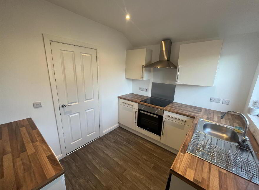 21a Clandeboye Road, Bangor, BT20 3LB