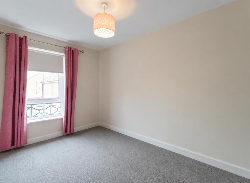 8 Rocklyn Drive, Donaghadee, BT21 0FP