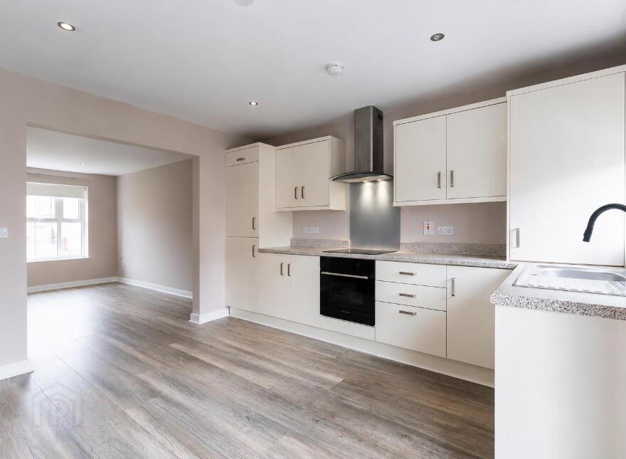 8 Rocklyn Drive, Donaghadee, BT21 0FP