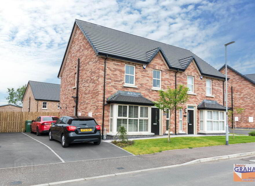 25 Woodbrook Manor, Lisburn, BT28 0AD