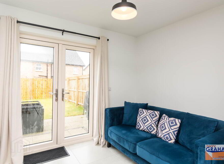 25 Woodbrook Manor, Lisburn, BT28 0AD