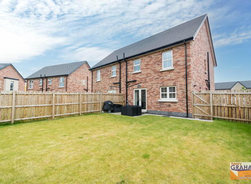 25 Woodbrook Manor, Lisburn, BT28 0AD