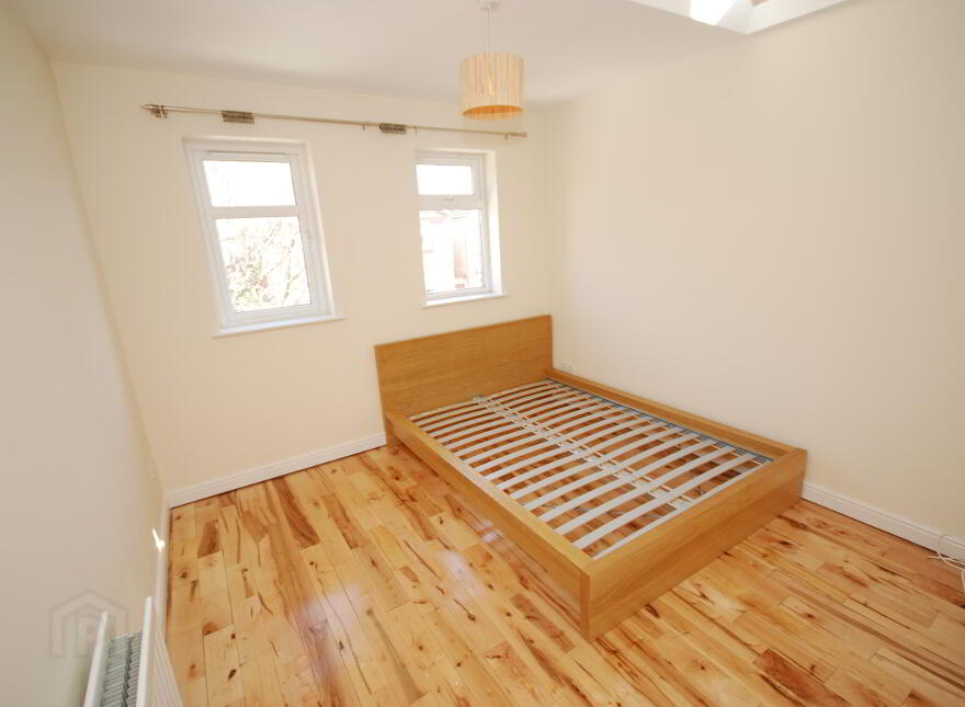 19 Lisburn Avenue, Belfast, BT9 7FX