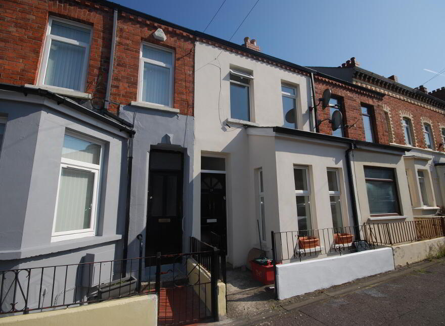 19 Lisburn Avenue, Belfast, BT9 7FX