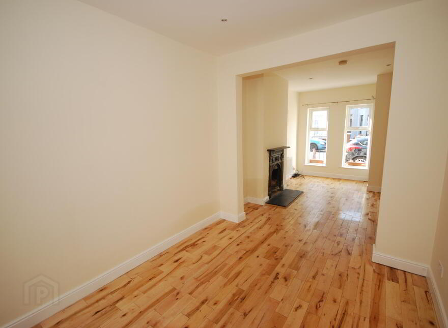 19 Lisburn Avenue, Belfast, BT9 7FX