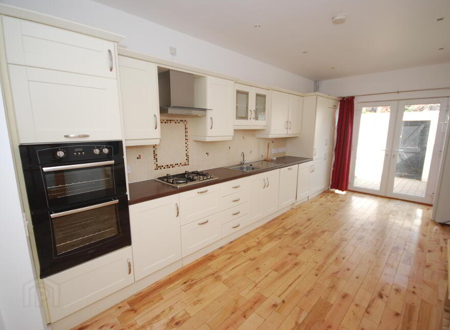 19 Lisburn Avenue, Belfast, BT9 7FX