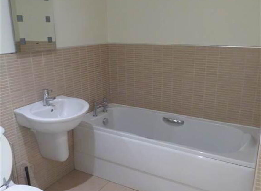 45 Glenburn Manor, Dunmurry, Belfast, BT17 9DX