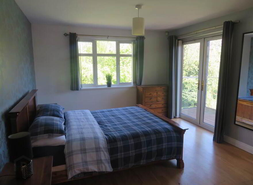 45 Glenburn Manor, Dunmurry, Belfast, BT17 9DX