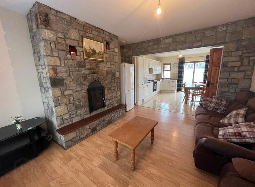 13 The Shores, Lahardane, Cuilkillew, F26V6F2
