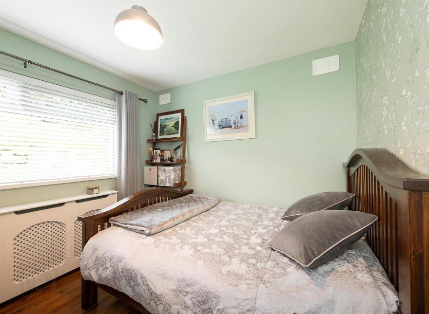 36 Knocknashinna Road, Downpatrick, BT30 6RE