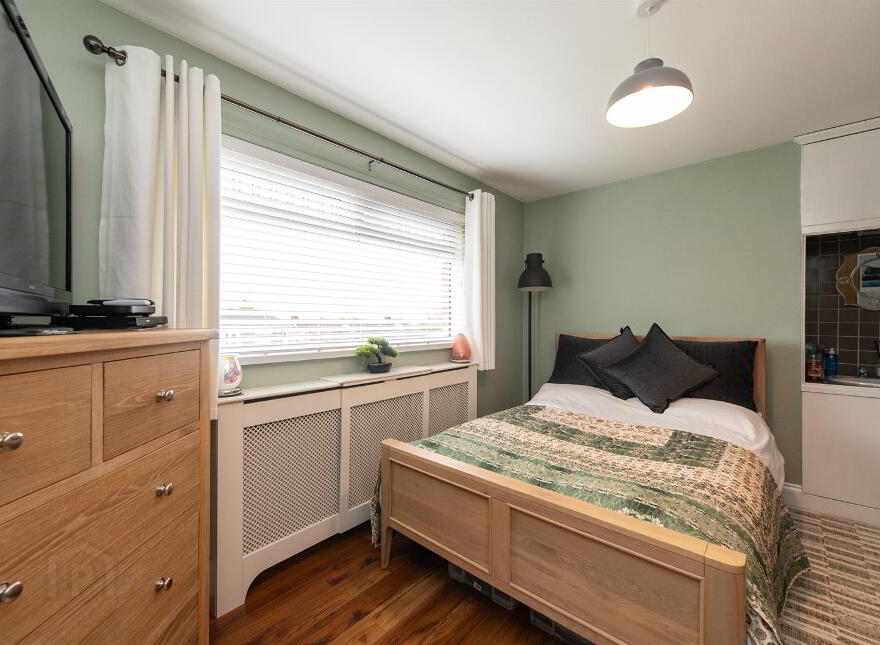 36 Knocknashinna Road, Downpatrick, BT30 6RE