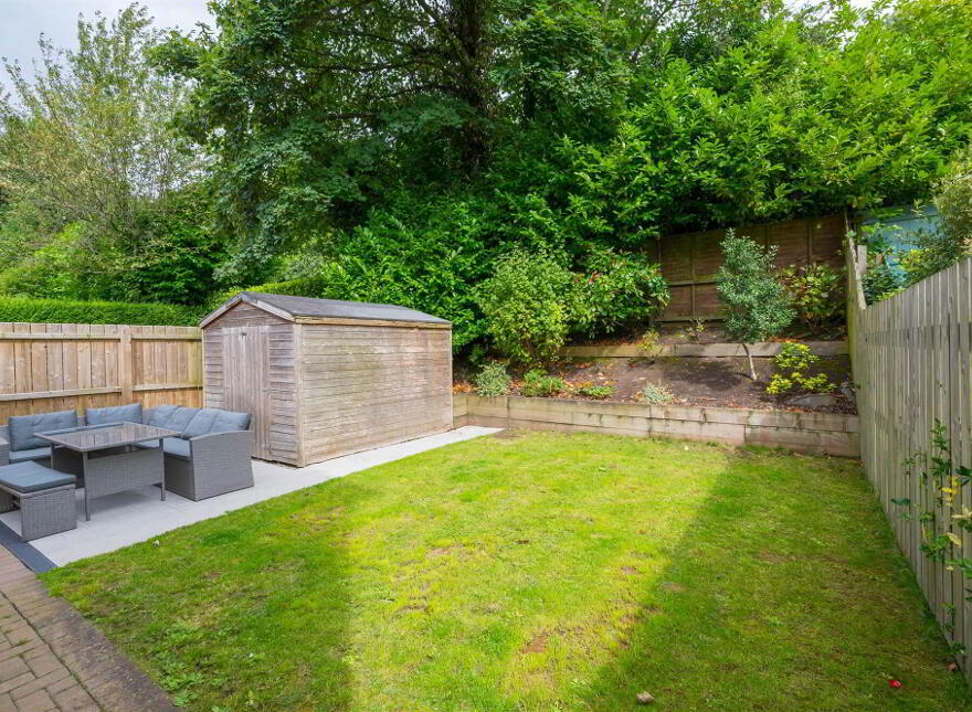 19 Sandhill Gardens, Ballyhackamore, Belfast, BT5 6FF