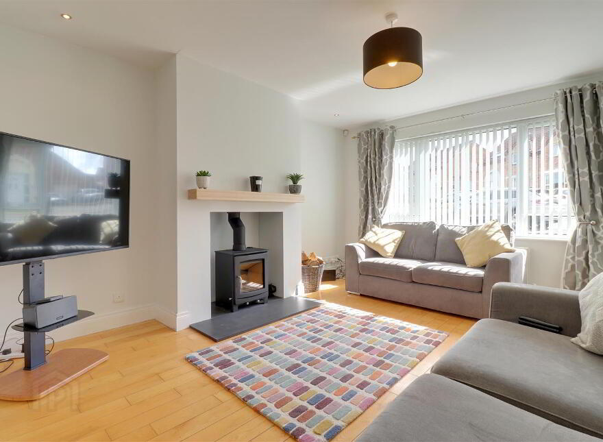 27 Regency Park, Newtownards, BT23 8ZG