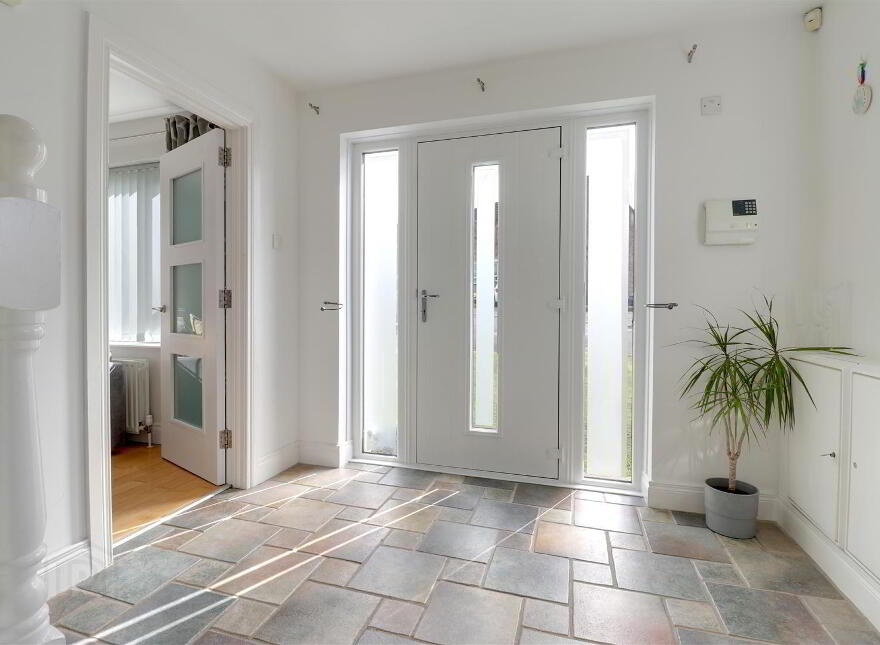 27 Regency Park, Newtownards, BT23 8ZG