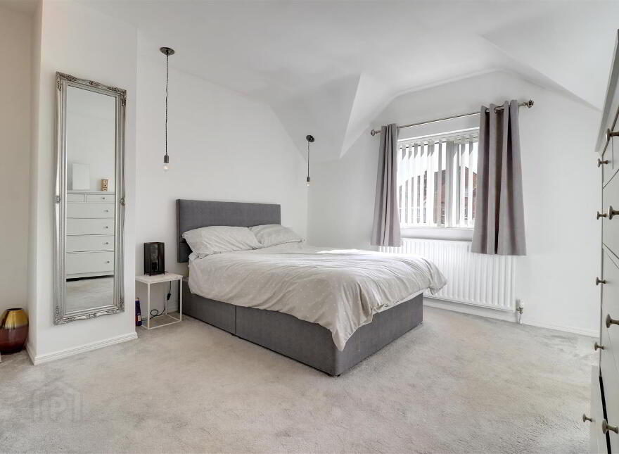 27 Regency Park, Newtownards, BT23 8ZG