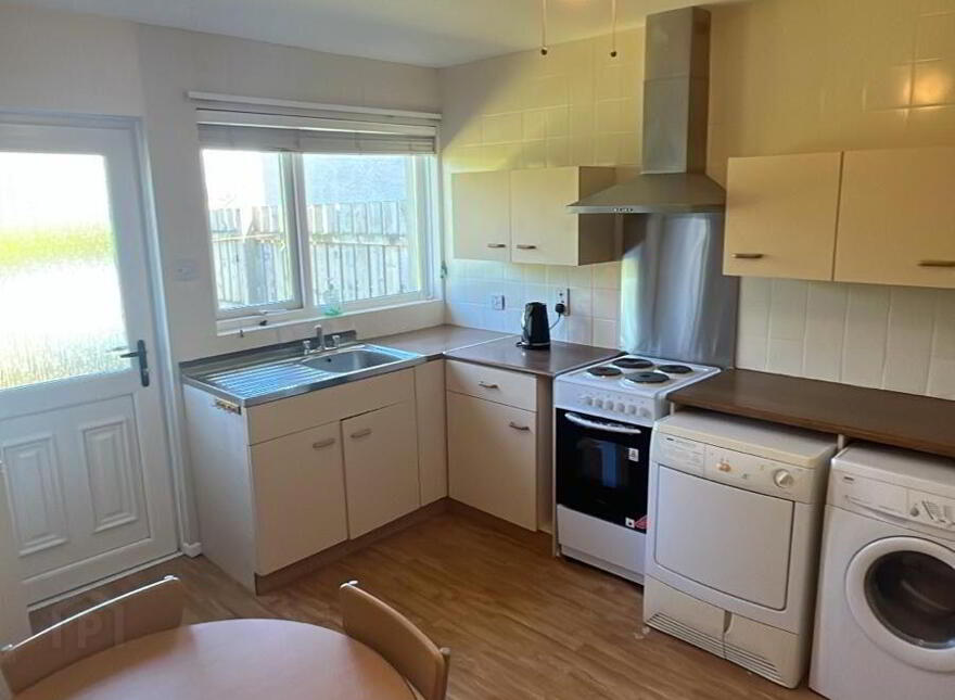 23 Seafield Park South, Portstewart, BT55 7LH