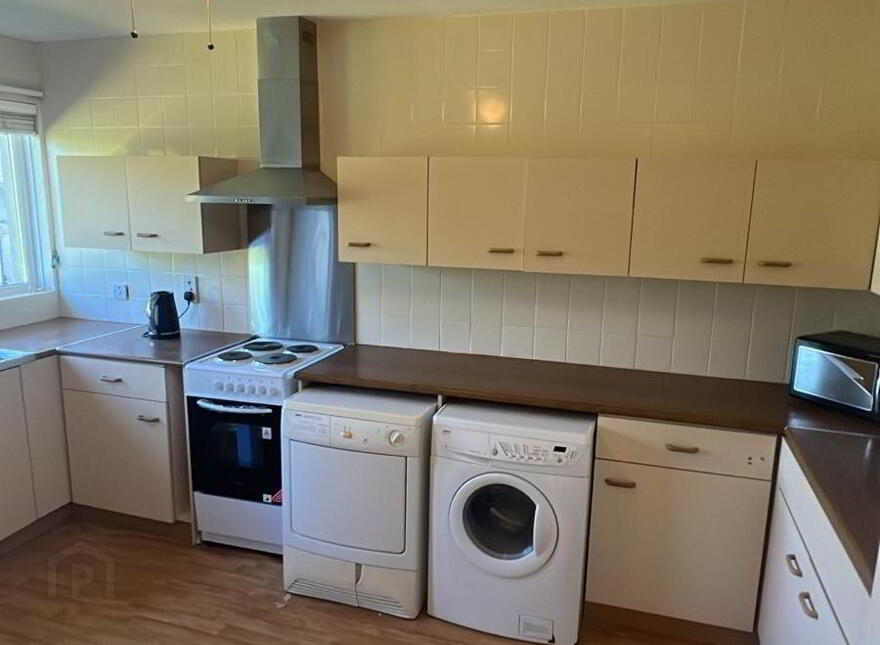 23 Seafield Park South, Portstewart, BT55 7LH