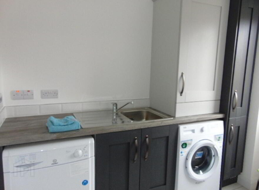 42 The Cloisters, Bushmills, BT57 8PA