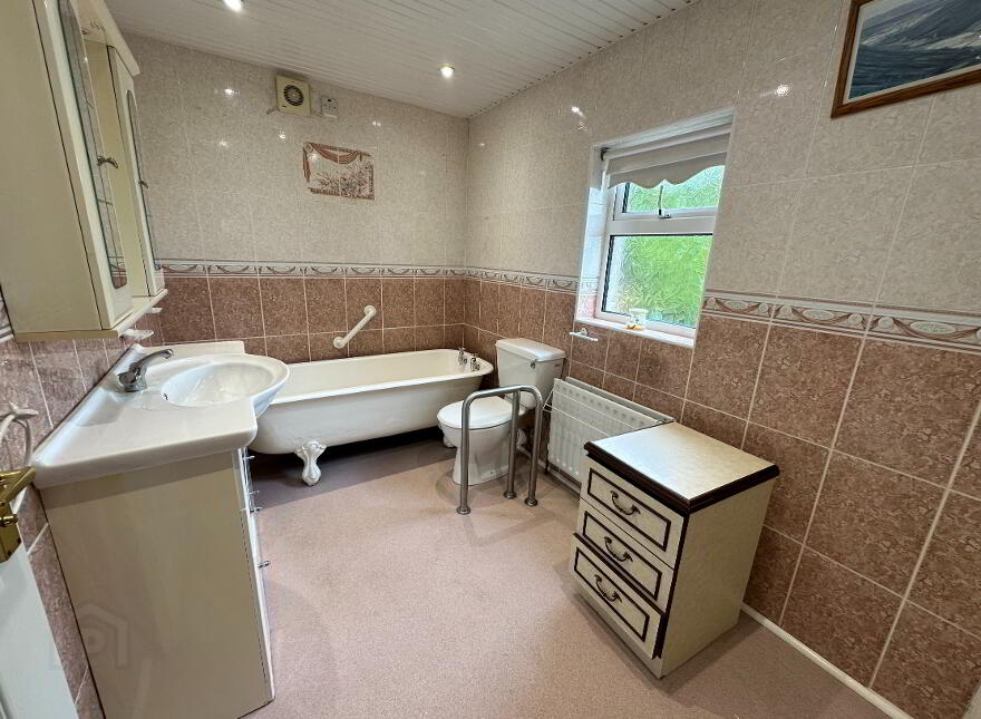 42 Killyman Street, Moy, BT71 7SJ