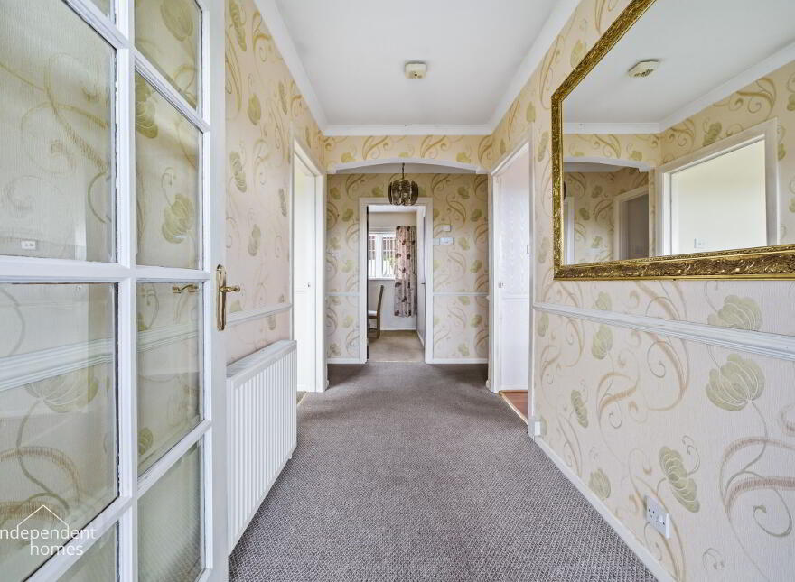 16 Wyncairn Park, Larne, BT40 2DZ