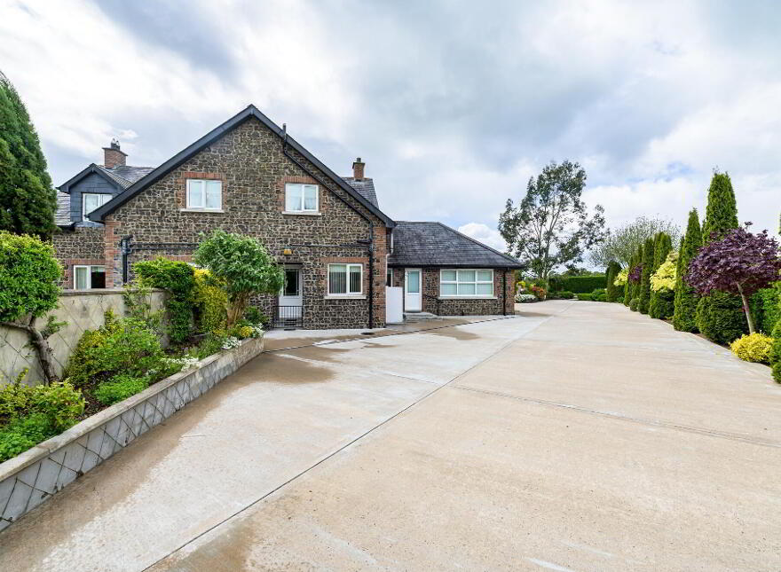 29 Scroggy Lane, Upper Ballinderry, BT28 2PU
