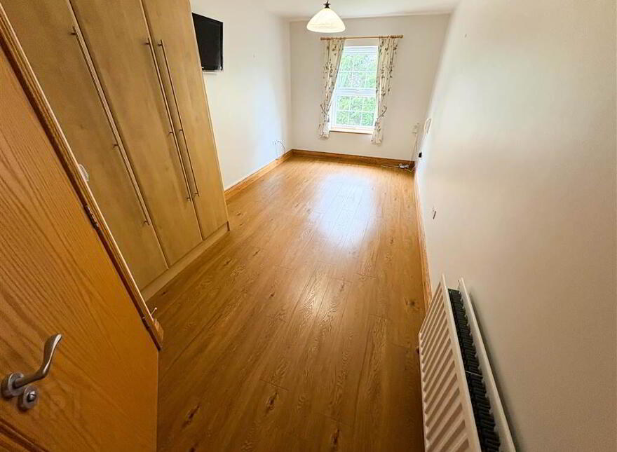 Apt 9, Seafields Court, Warrenpoint, Newry, BT34 3XB