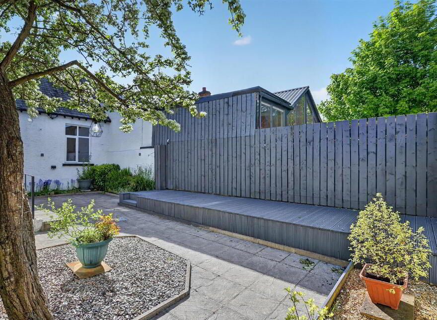 11 Stockmans Lane, Belfast, BT9 7JA