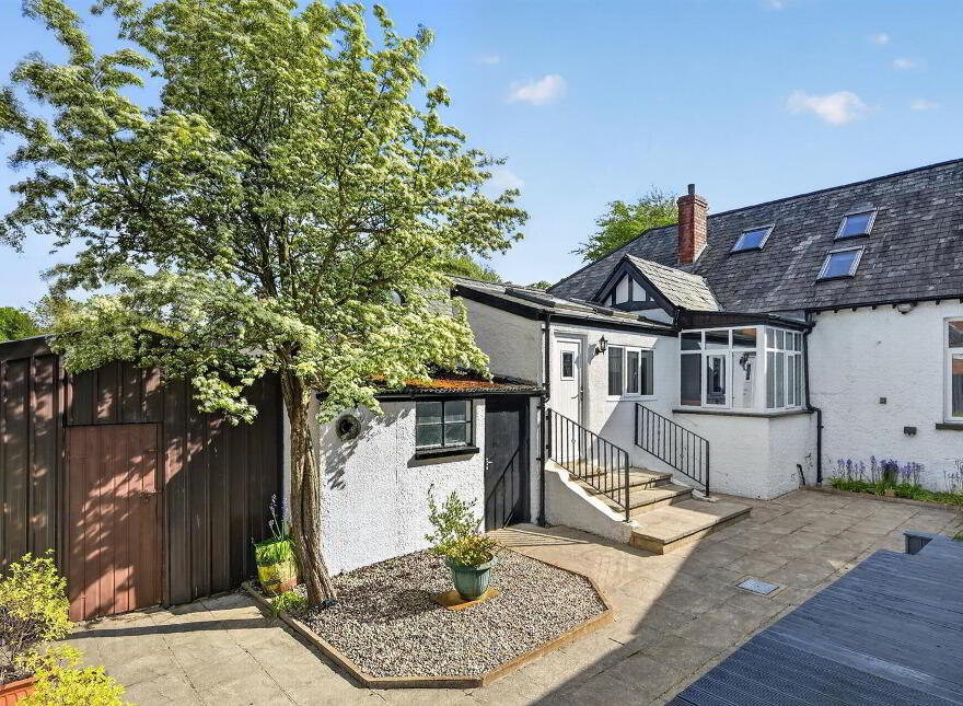 11 Stockmans Lane, Belfast, BT9 7JA