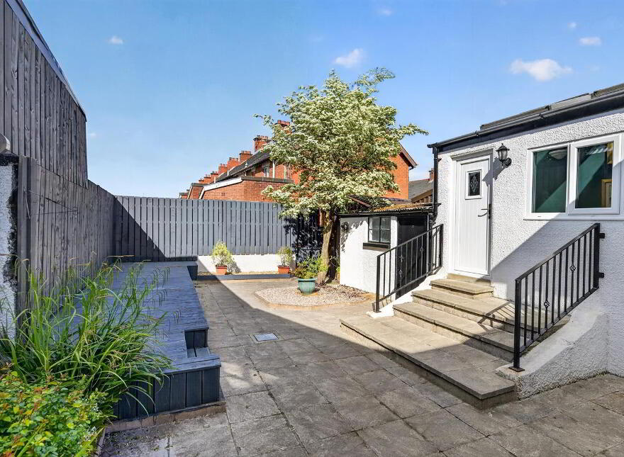 11 Stockmans Lane, Belfast, BT9 7JA